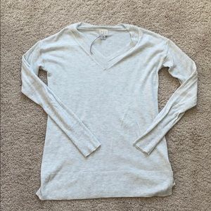 Light grey sweater